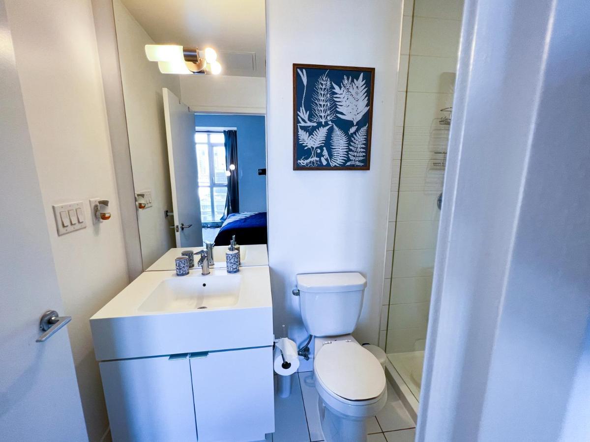 Simply Comfort. Elegant Apartments Dan Lecki Торонто Экстерьер фото