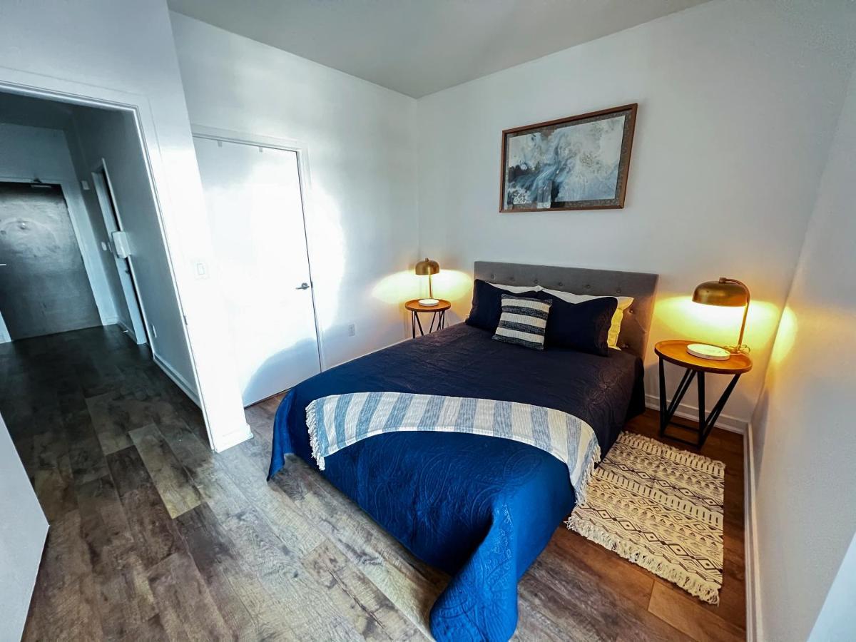 Simply Comfort. Elegant Apartments Dan Lecki Торонто Экстерьер фото